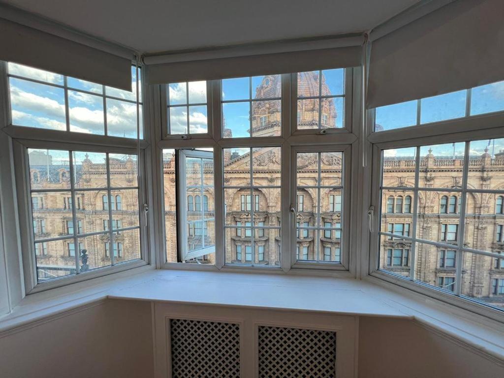 לונדון Knightsbridge Luxurious Residence - Facing Harrods מראה חיצוני תמונה