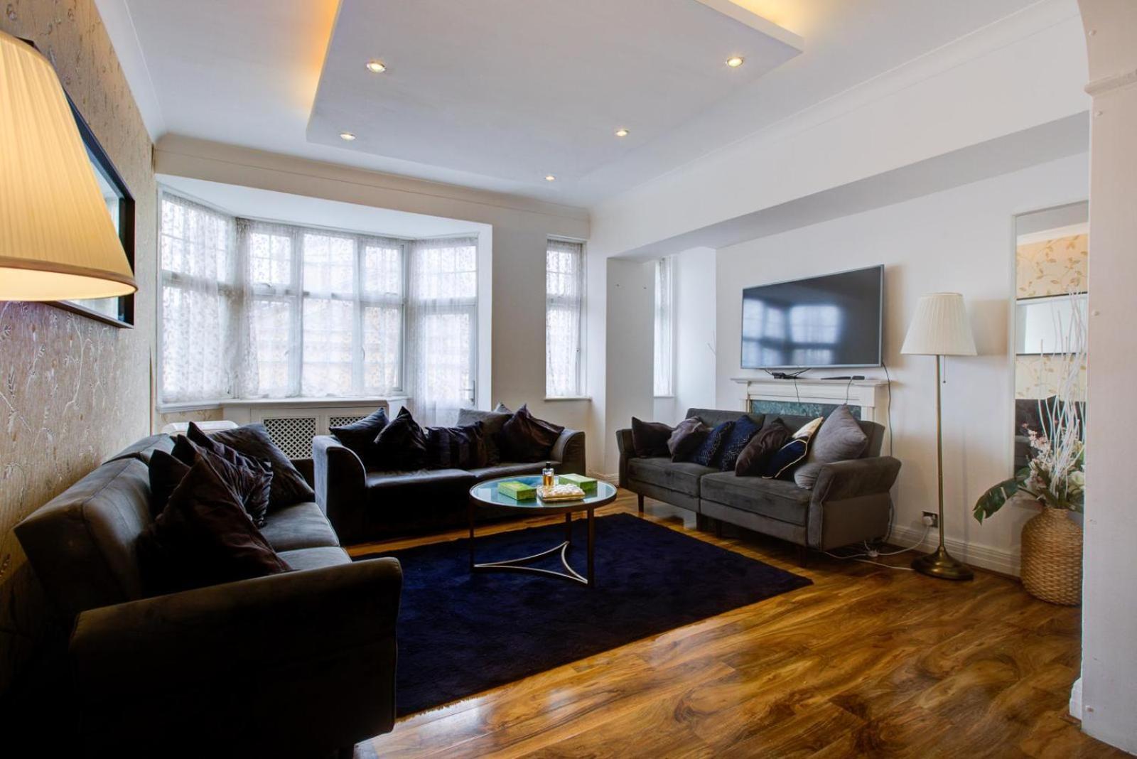 לונדון Knightsbridge Luxurious Residence - Facing Harrods מראה חיצוני תמונה
