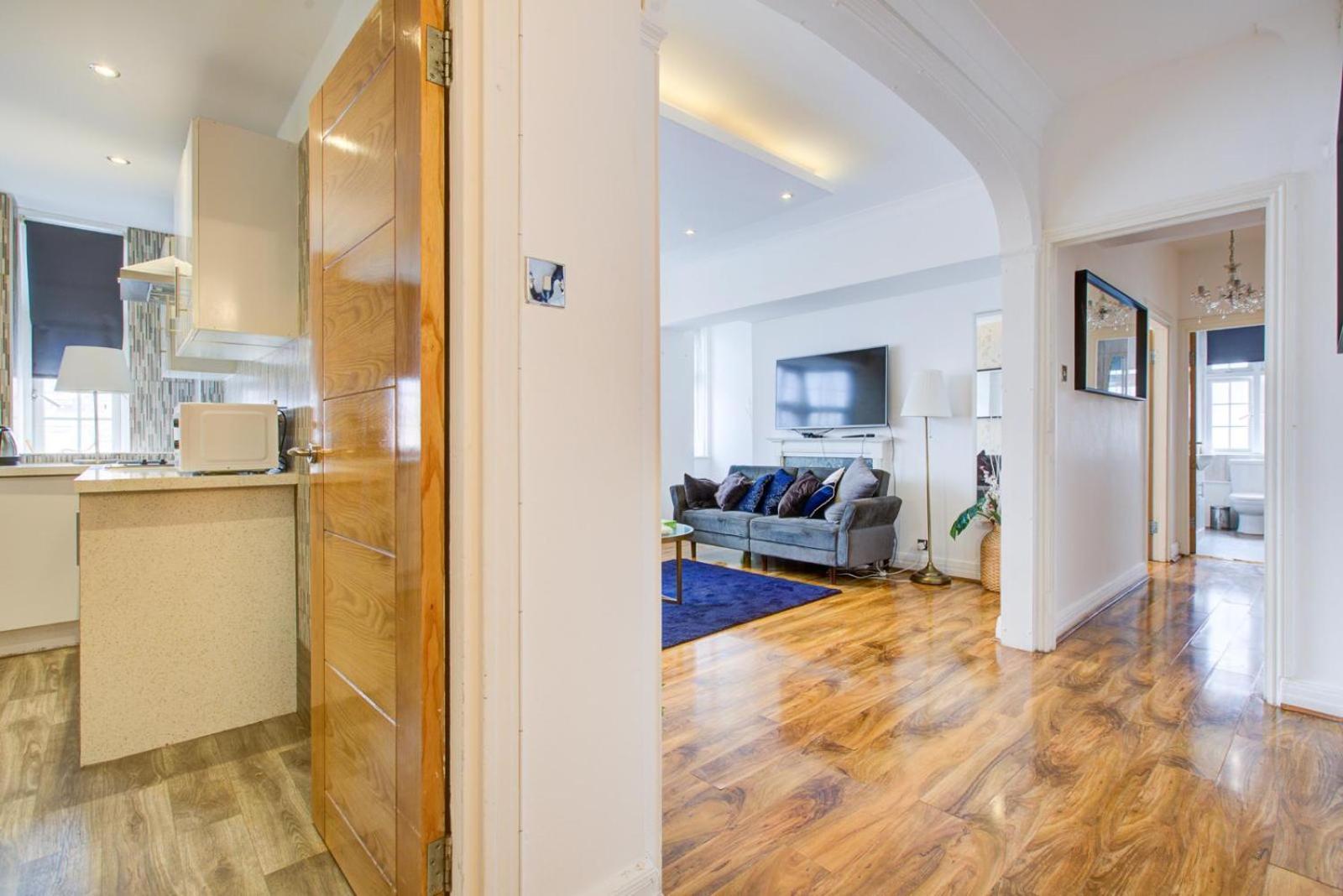 לונדון Knightsbridge Luxurious Residence - Facing Harrods מראה חיצוני תמונה
